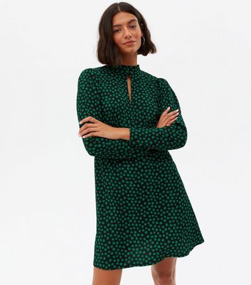 Green tea hotsell dress new look