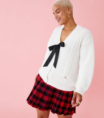 Tied with a Bow Curves Off White Cable Knit Cardigan | New Look