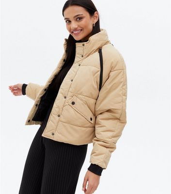 Puffer jacket with removable 2025 sleeves