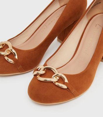 Tan suede sale court shoes