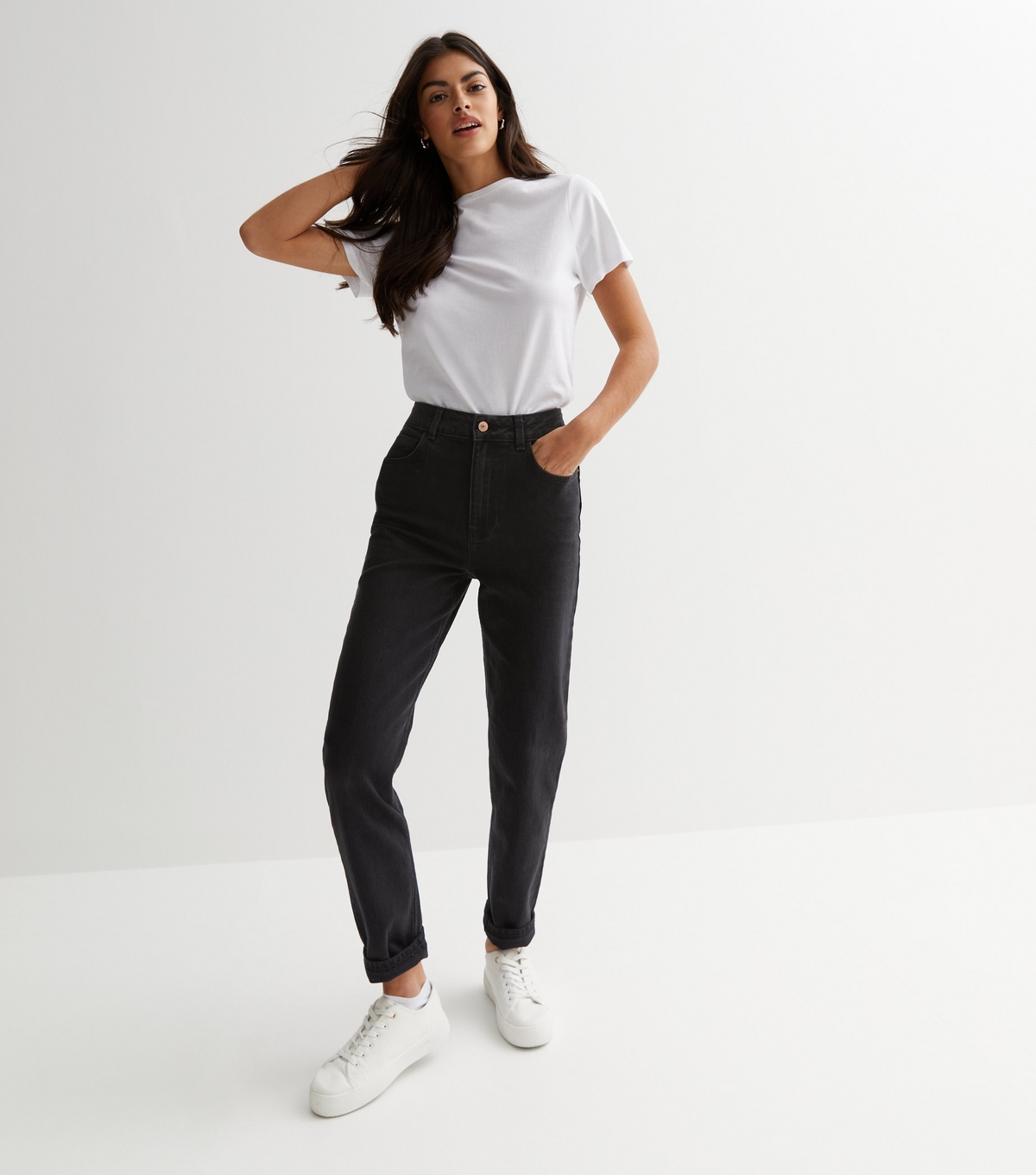 Women's Washed Black Waist Enhance Tori Mom Jeans New Look