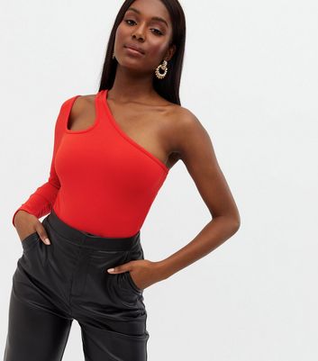 red top bodysuit