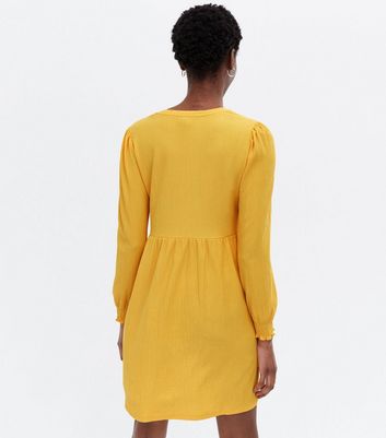 Damen Bekleidung Mustard Crinkle Jersey Long Sleeve Mini Smock Dress
