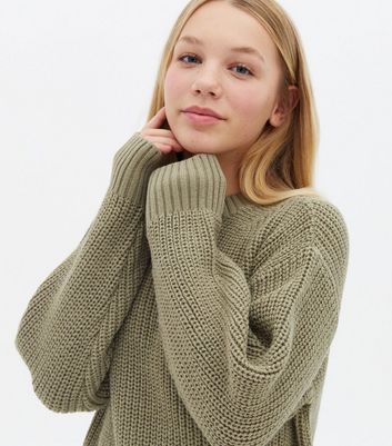 green jumper girls