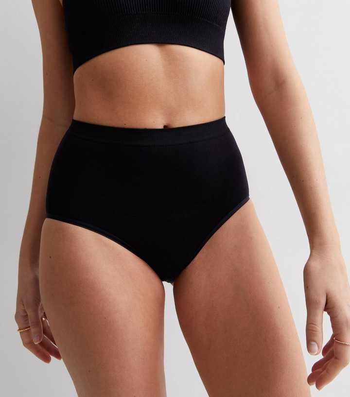 https://media2.newlookassets.com/i/newlook/811664501/womens/clothing/lingerie/black-high-waist-seamless-smoothing-brazilian-briefs.jpg?strip=true&qlt=50&w=720