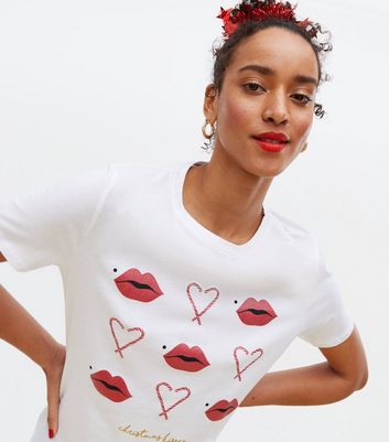 White Christmas Kisses Logo T-Shirt 