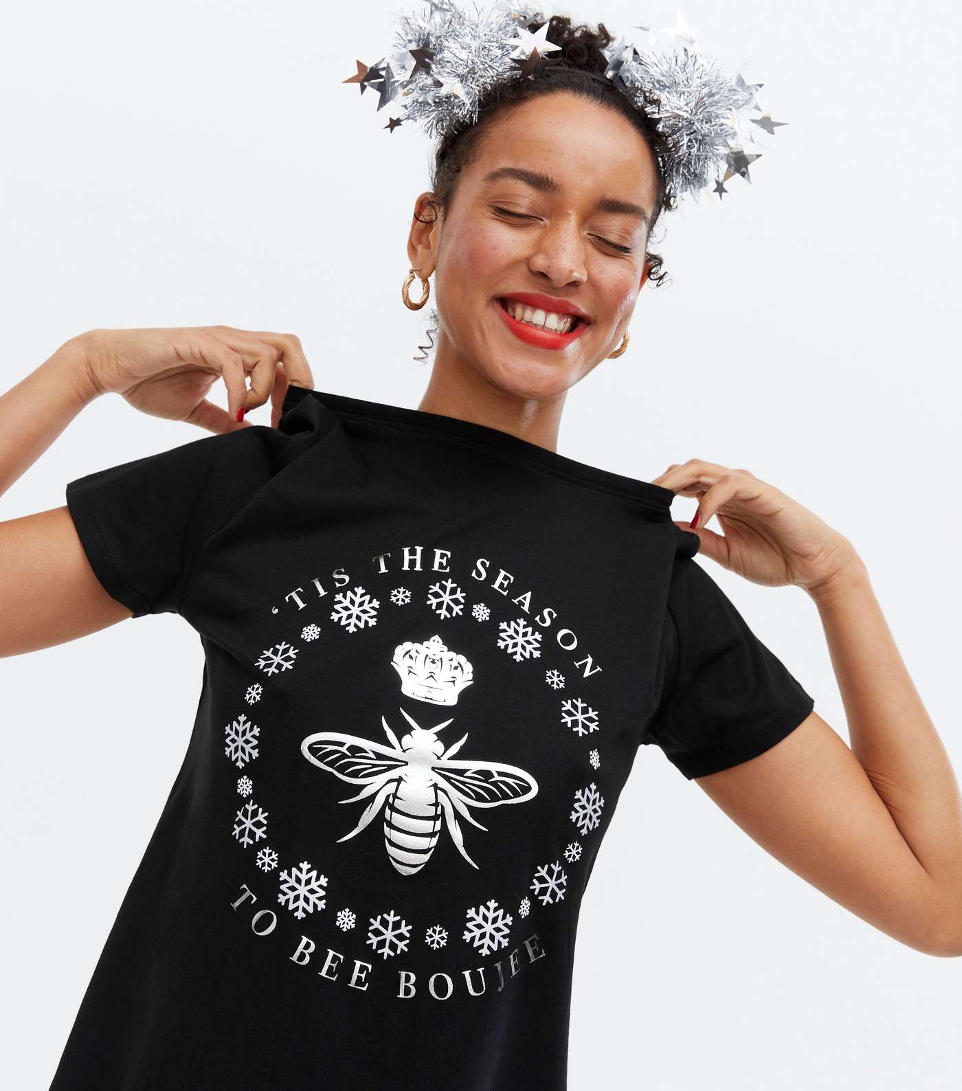 Black Christmas Bee Boujee Logo T-Shirt Image 3