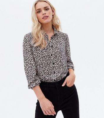 black and leopard shirt