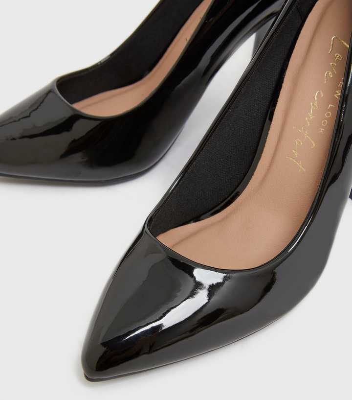 patent leather court shoes