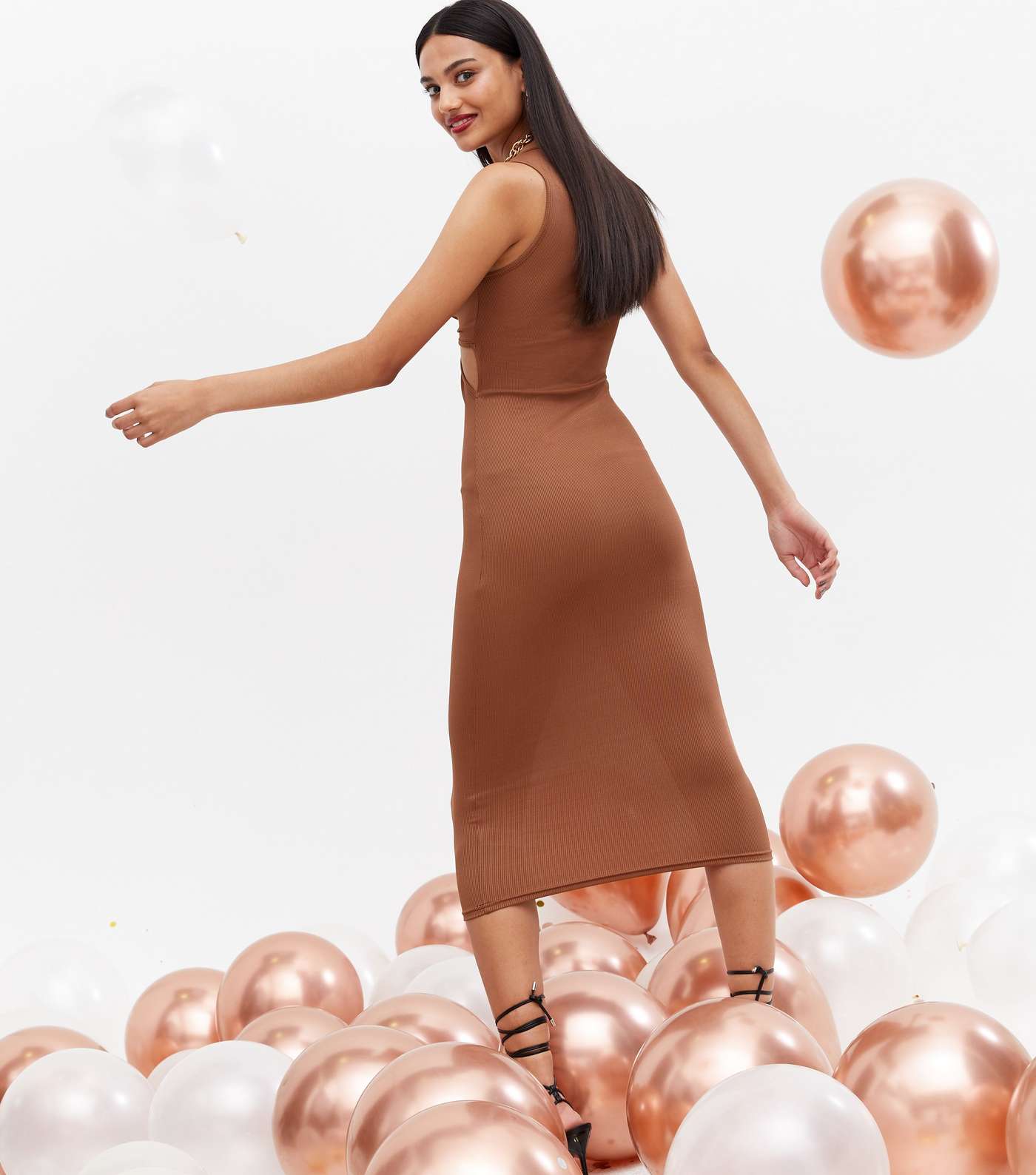 Light Brown Ribbed Ring Cut Out Side Midi Dress Image 4