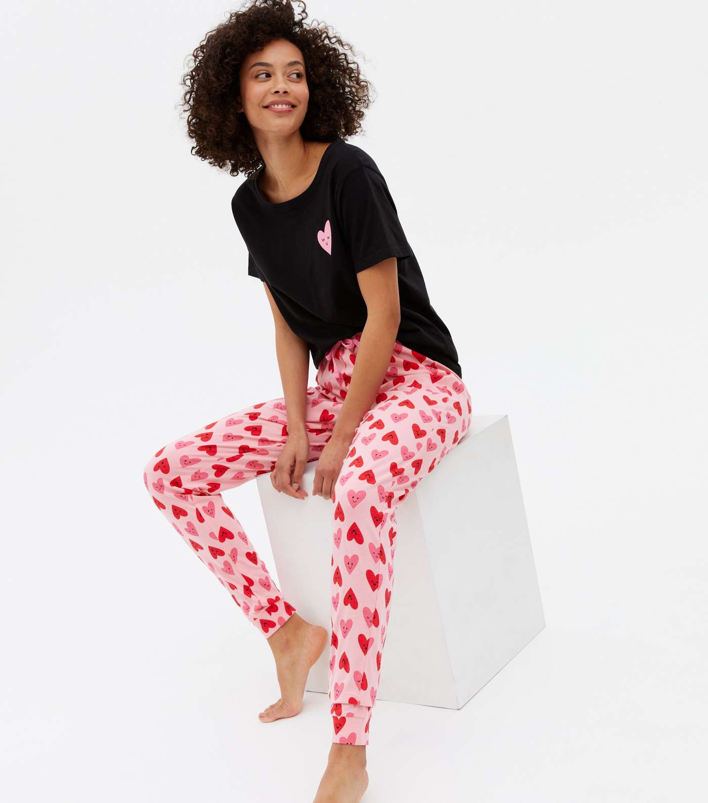 Tall Black T-Shirt and Jogger Pyjama Set with Heart Print