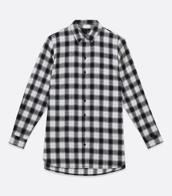 Check styling ideas for「Brushed Cotton Crew Neck Long-Sleeve T-Shirt、Flannel  Checked Shirt (2022 Edition)」