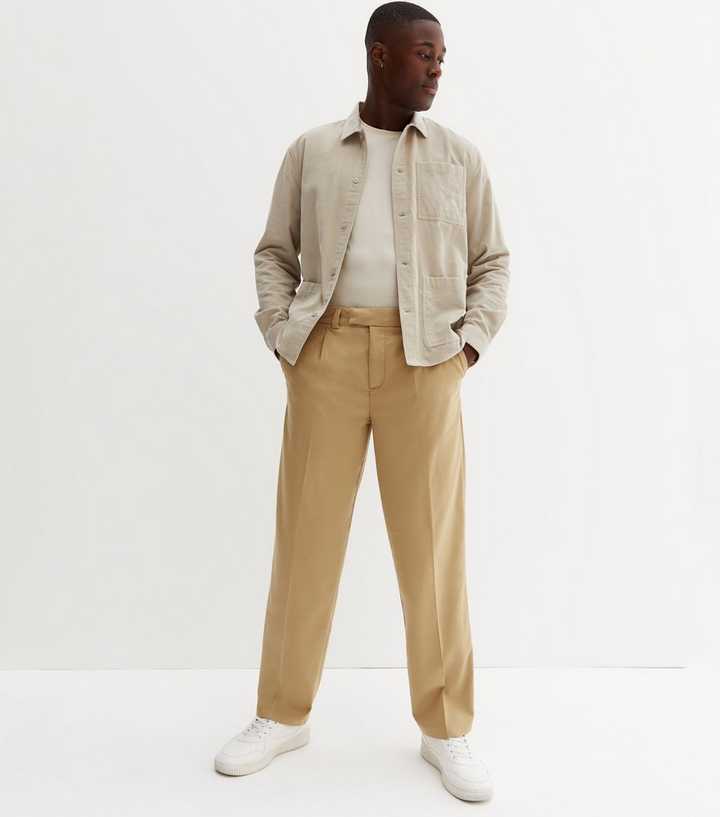https://media2.newlookassets.com/i/newlook/812533817/mens/mens-clothing/mens-trousers/camel-relaxed-fit-suit-trousers.jpg?strip=true&qlt=50&w=720