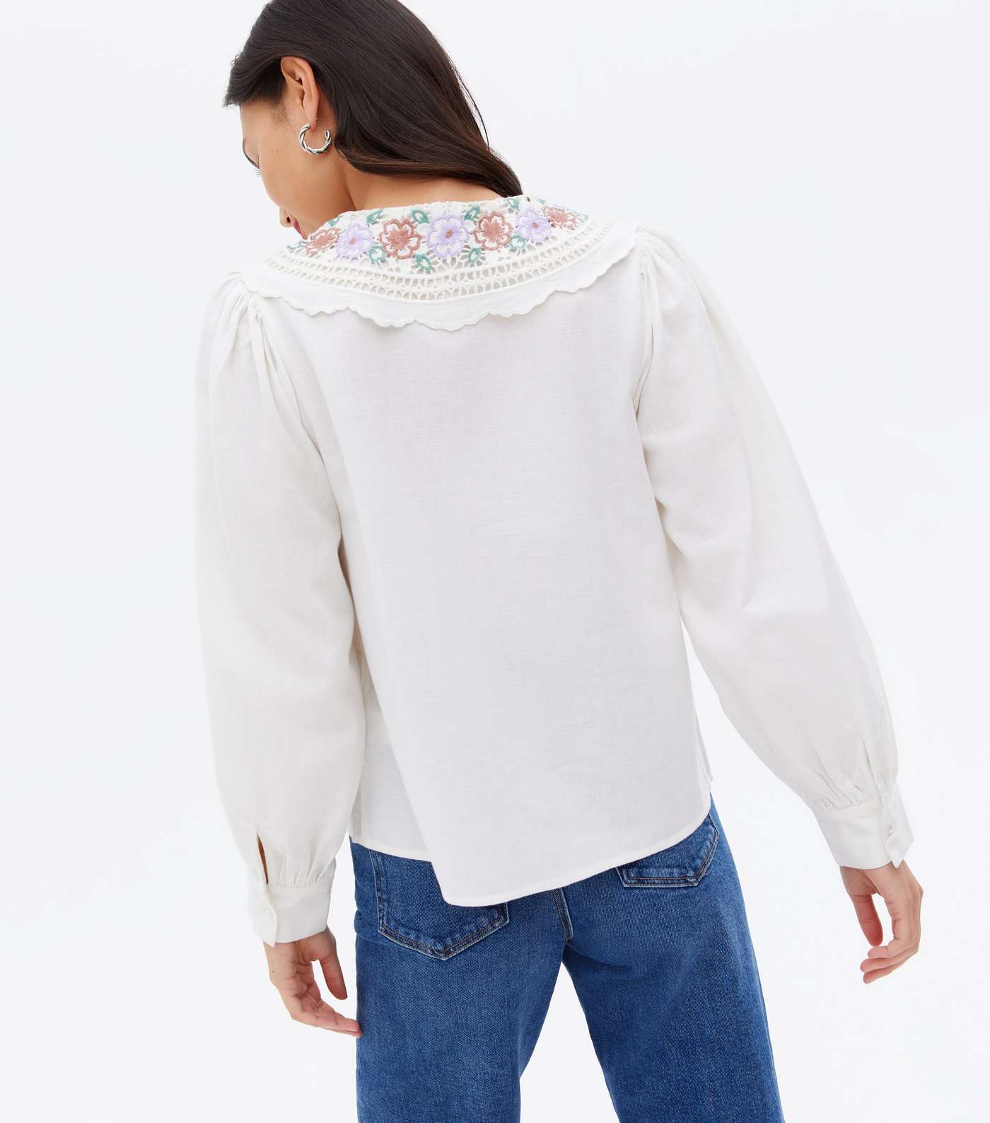 White Floral Embroidered Collar Puff Sleeve Shirt Image 4