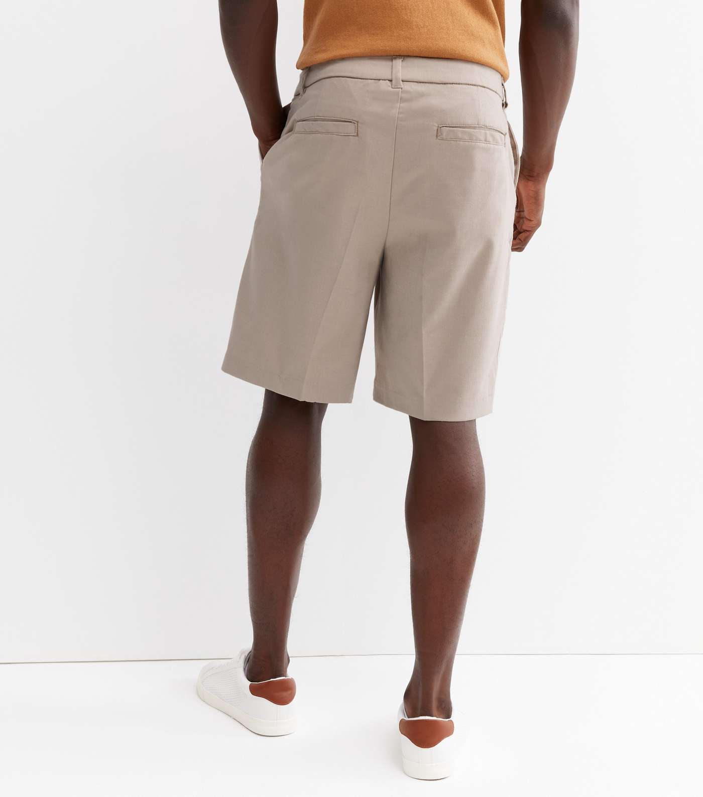 Stone Pleated Relaxed Fit Shorts Image 4
