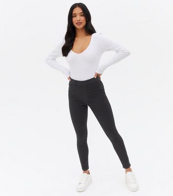 Petite Black Mid Rise Lift \u0026 Shape 
