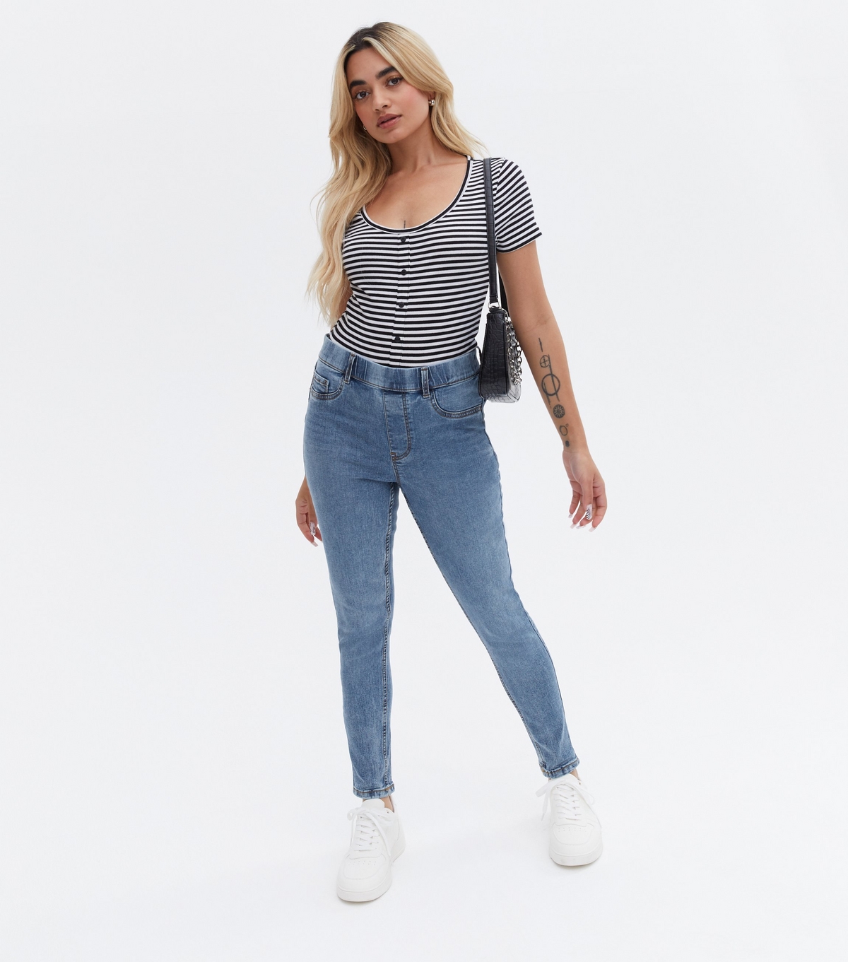 Women's Petite Blue Mid Rise Lift & Shape Emilee Jeggings New Look
