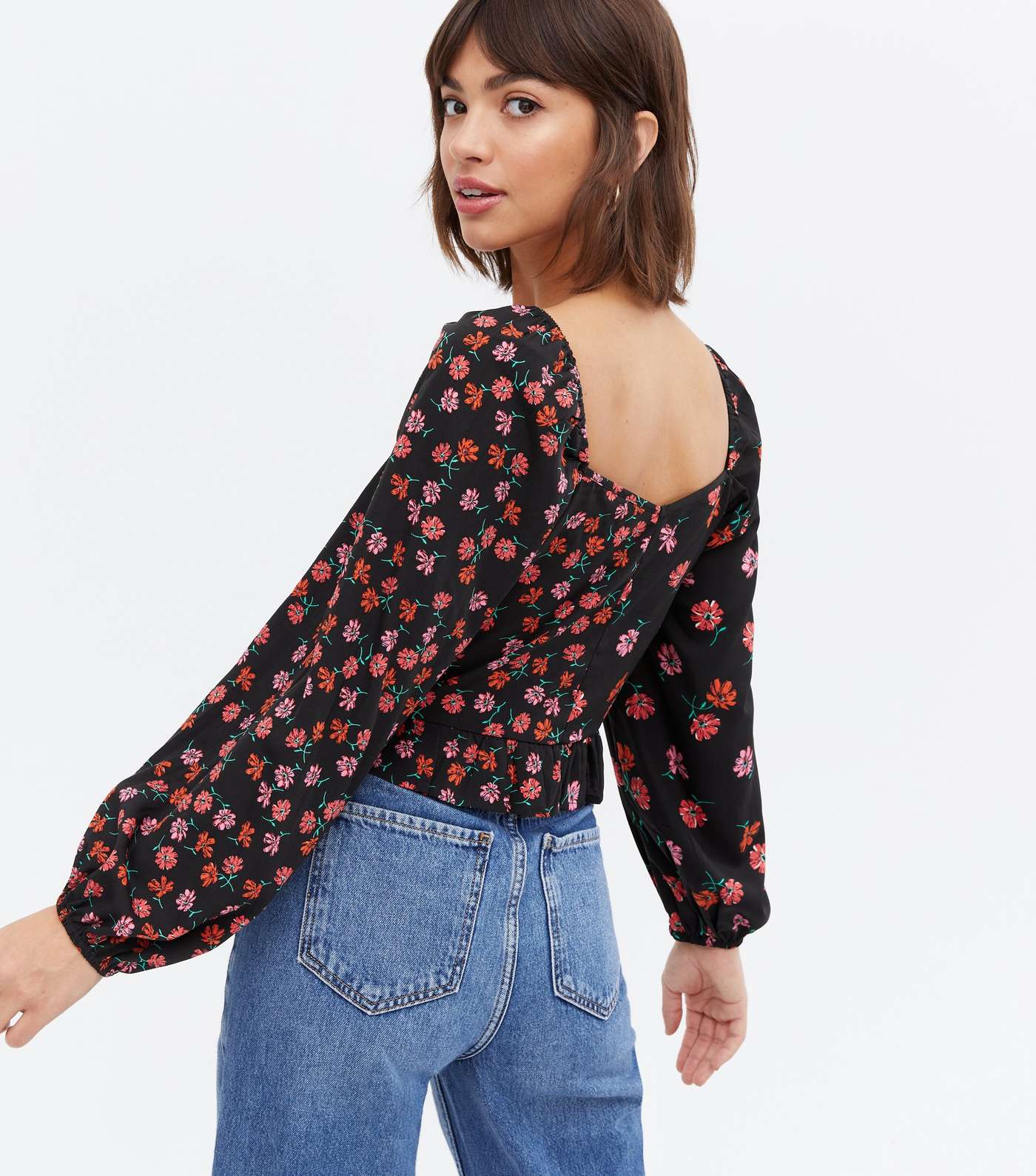 Black Ditsy Floral Ruched Sweetheart Crop Top Image 4