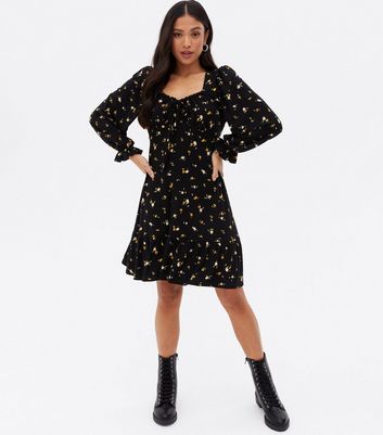 Petite Black Ditsy Floral Square Neck Mini Dress New Look