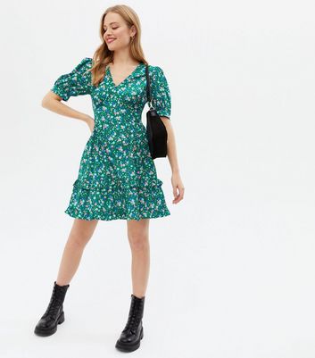 Click to view product details and reviews for Green Floral Frill V Neck Mini Dress New Look. Click to view product details and reviews for Green Floral Frill V Neck Mini Dress New Look.