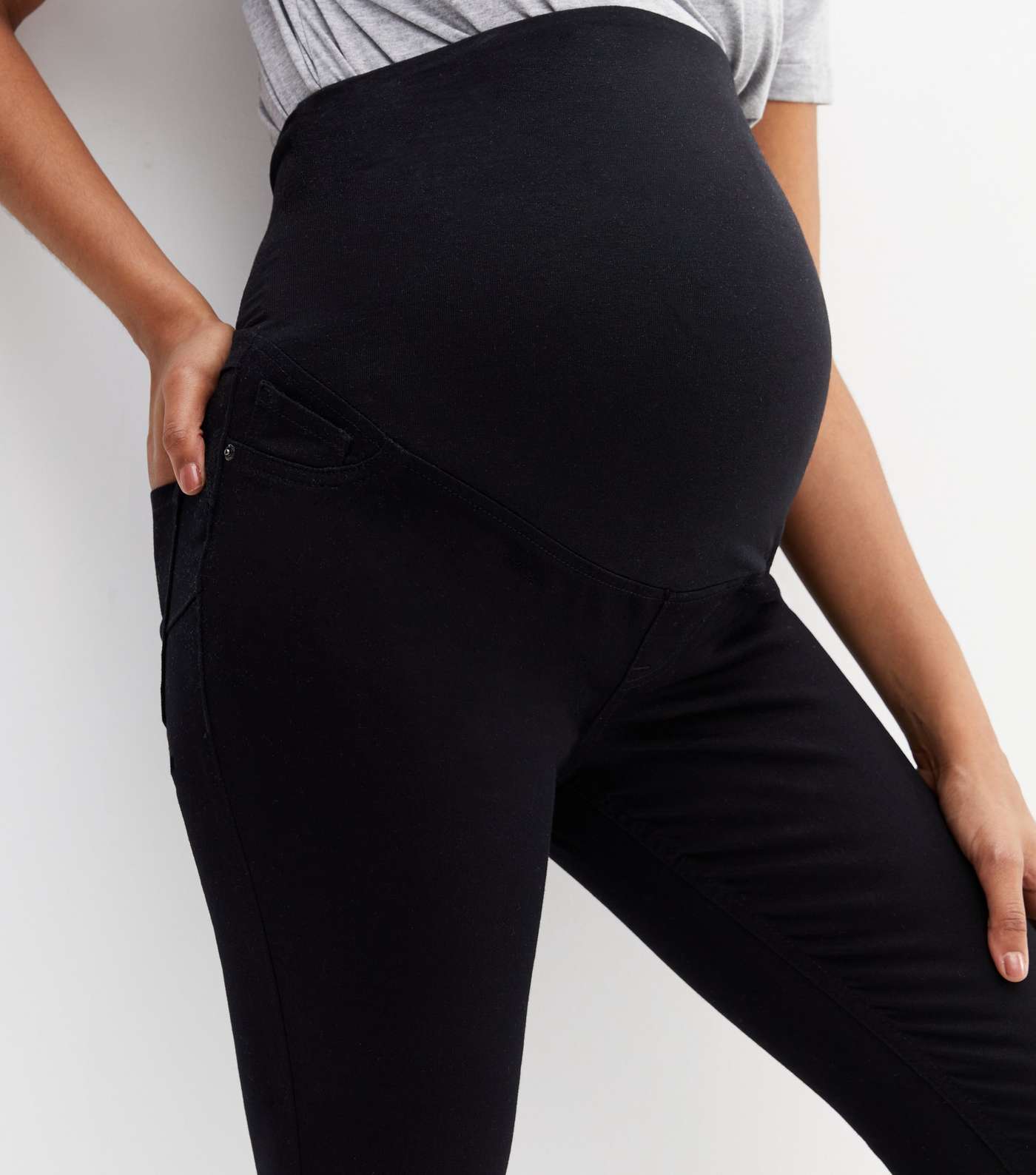 Curves Maternity Black Over Bump Lift & Shape Emilee Jeggings Image 3