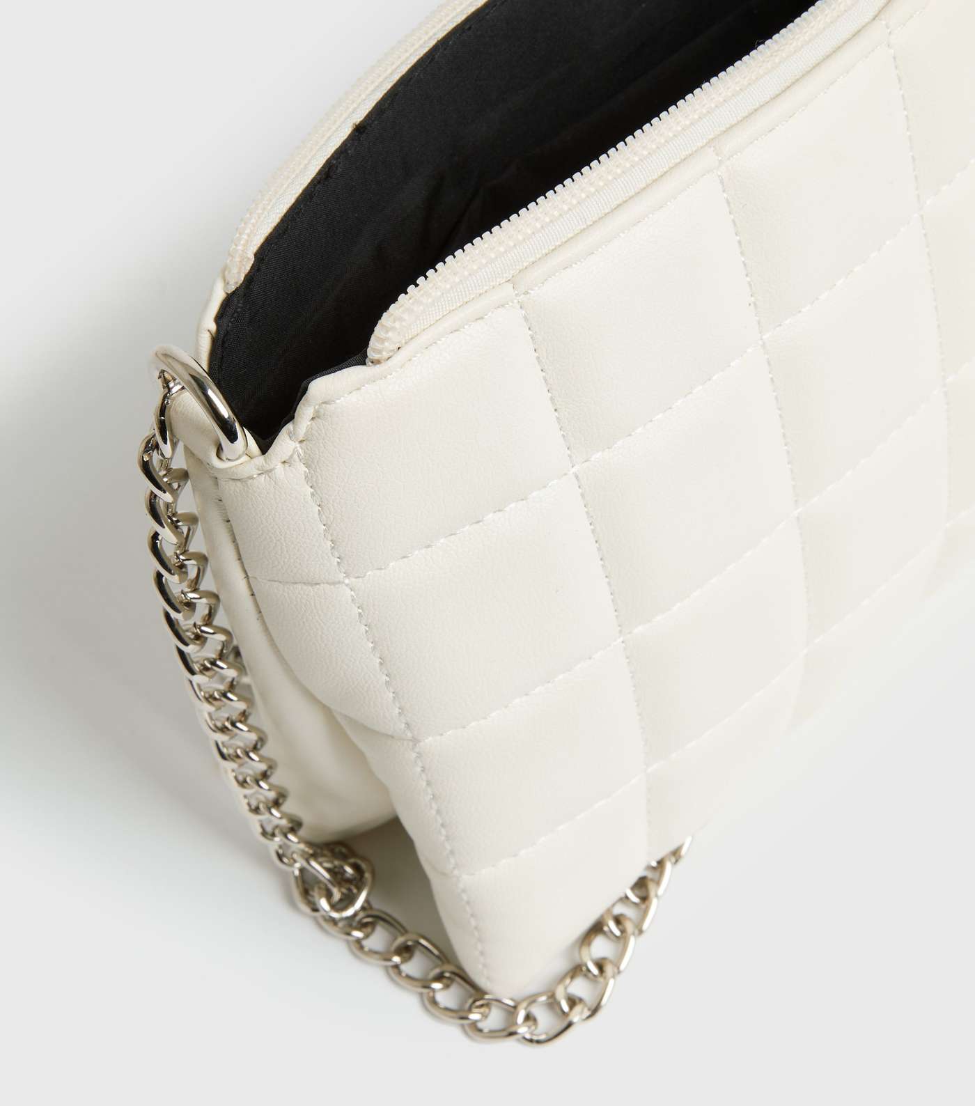 White Checkerboard Quilted Shoulder Bag Image 4