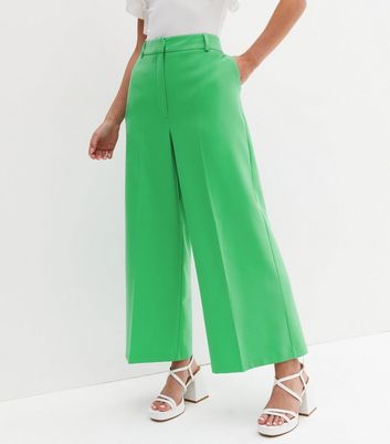 Petite Green Wide Leg Trousers | New Look