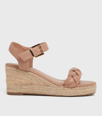 light colored wedges