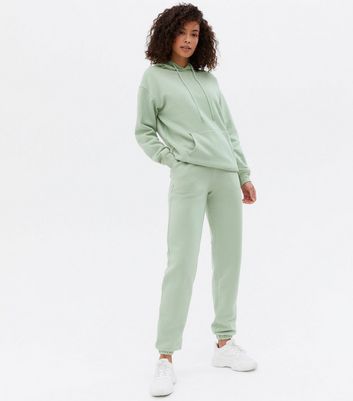 new look green tracksuit