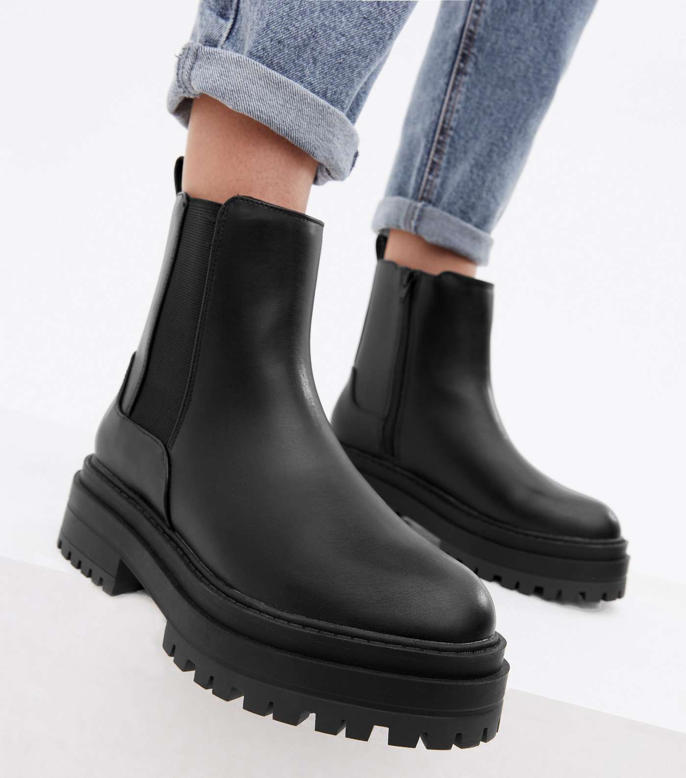 Black Chunky Chelsea Boots Image 2