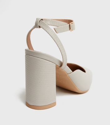 white block heel pointed toe