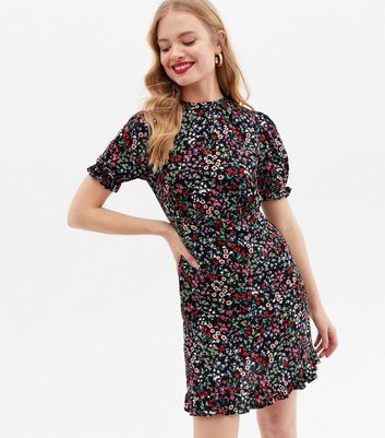 Black Ditsy Floral Tie Back Puff Sleeve Mini Tea Dress New Look