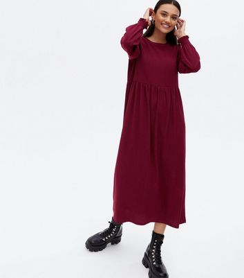 Burgundy Crinkle Crew Neck Long Sleeve Midi Dress