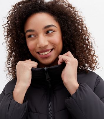 Black Crop Boxy Puffer Jacket New Look