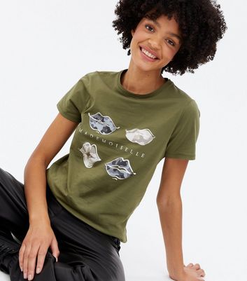 Damen Bekleidung Tall Khaki Camo Lips Logo T-Shirt