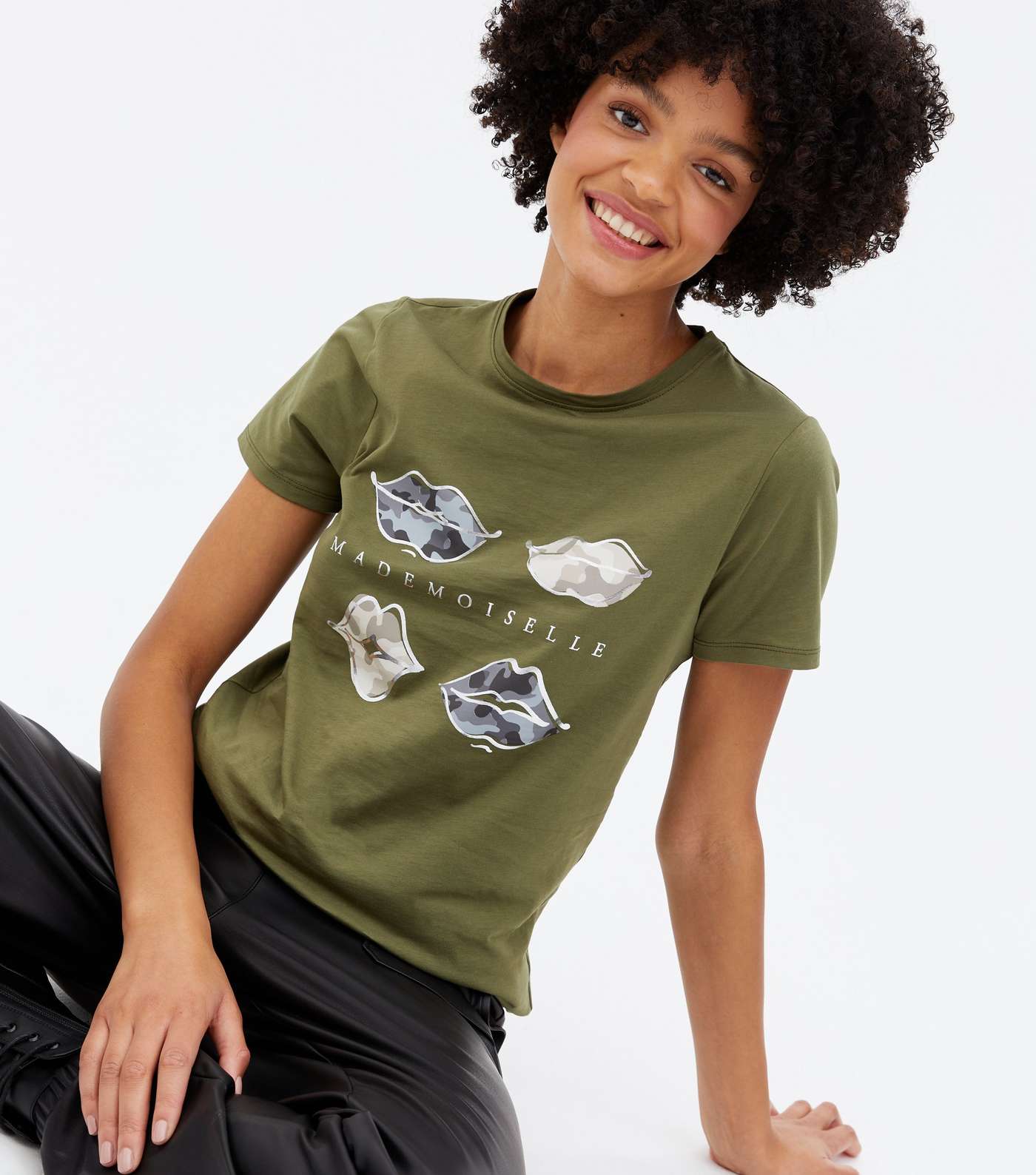 Tall Khaki Camo Lips Logo T-Shirt Image 3