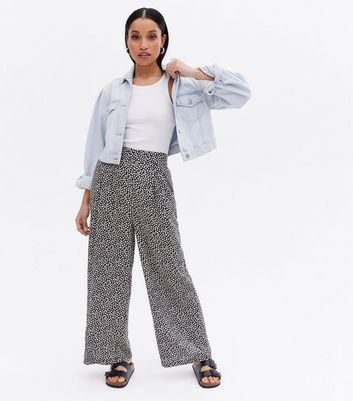 Petite Black Daisy High Waist Wide Leg 