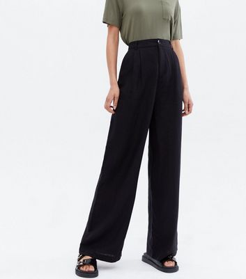 Click to view product details and reviews for Tall Black Linen Look Wide Leg Trousers New Look.