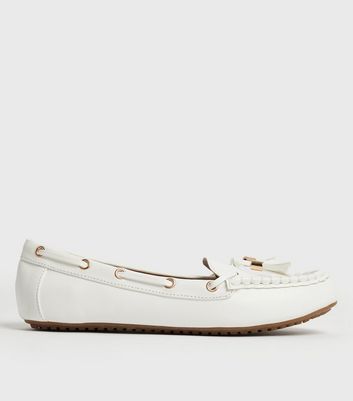 women's flat white loafers