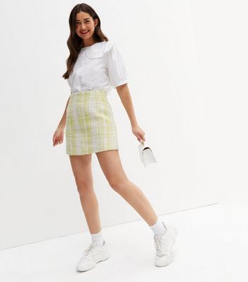 Green Check Bouclé Mini Skirt New Look