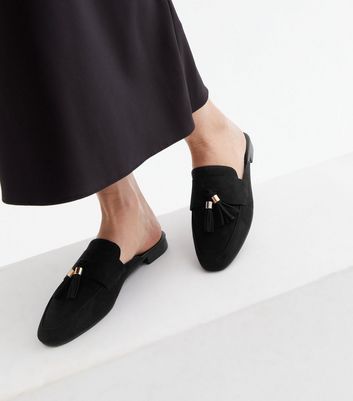 Black sales tassel mules