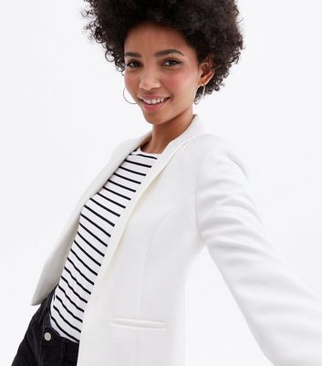 Click to view product details and reviews for White Crop Long Sleeve Blazer New Look.