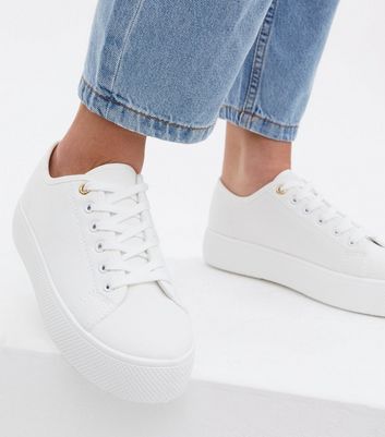 White platform best sale trainers new look