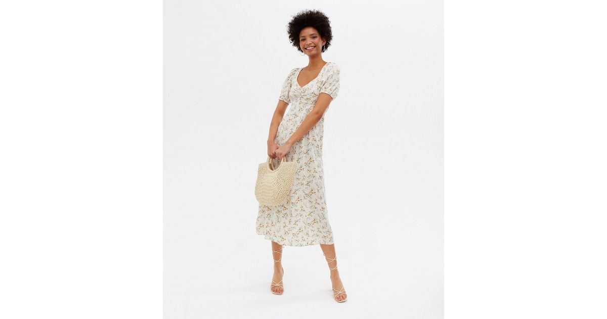 White Floral Ruched Puff Sleeve Midi Dress | New Look