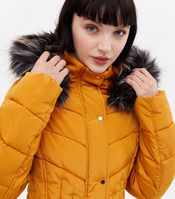 Mustard puffer 2025 jacket new look