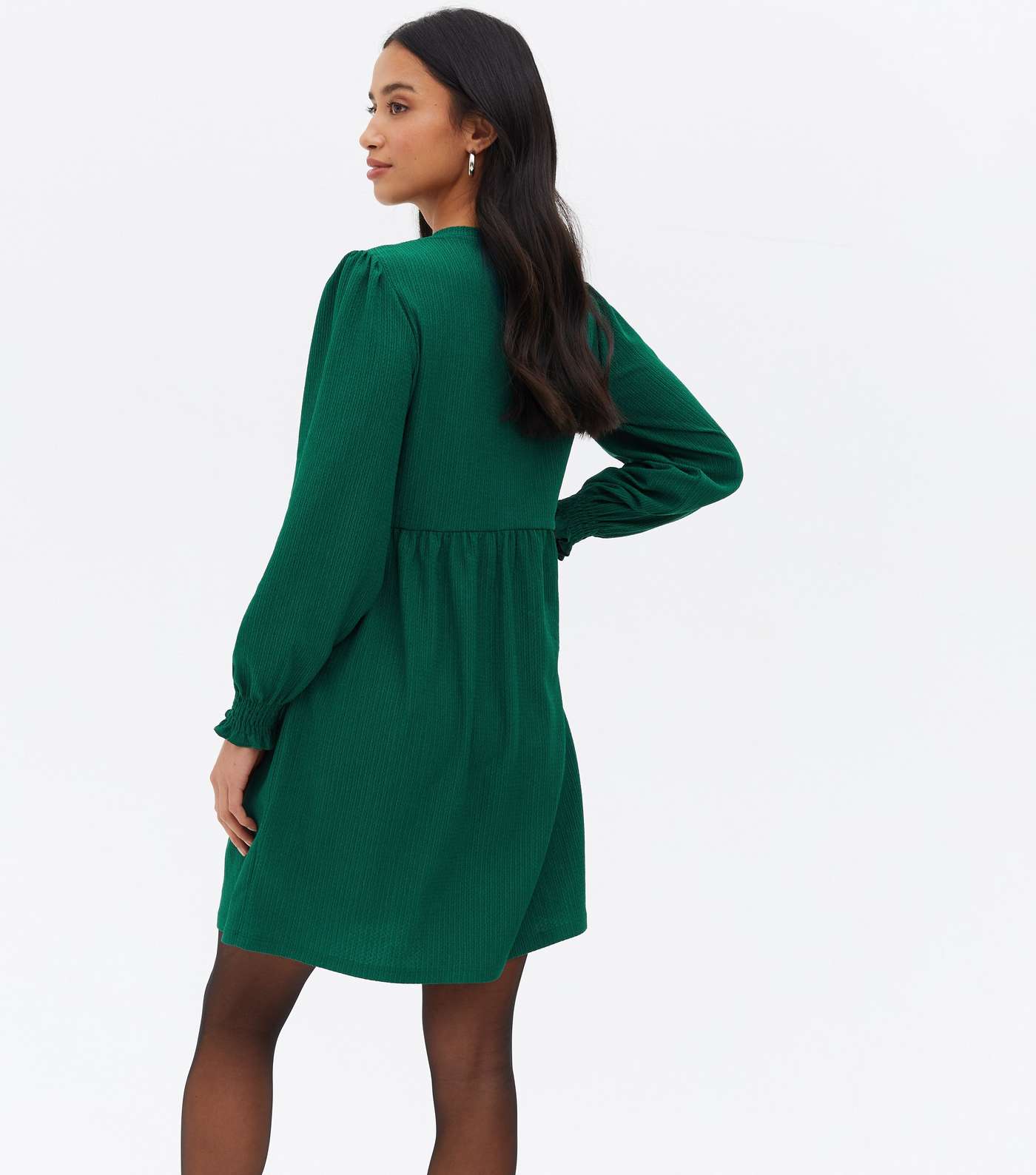 Petite Dark Green Crinkle Jersey Long Sleeve Mini Oversized Smock Dress Image 4