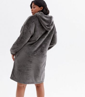 Curves Dark Grey Hanging Logo Fleece 