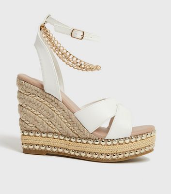 Wedge sandals with store pearls