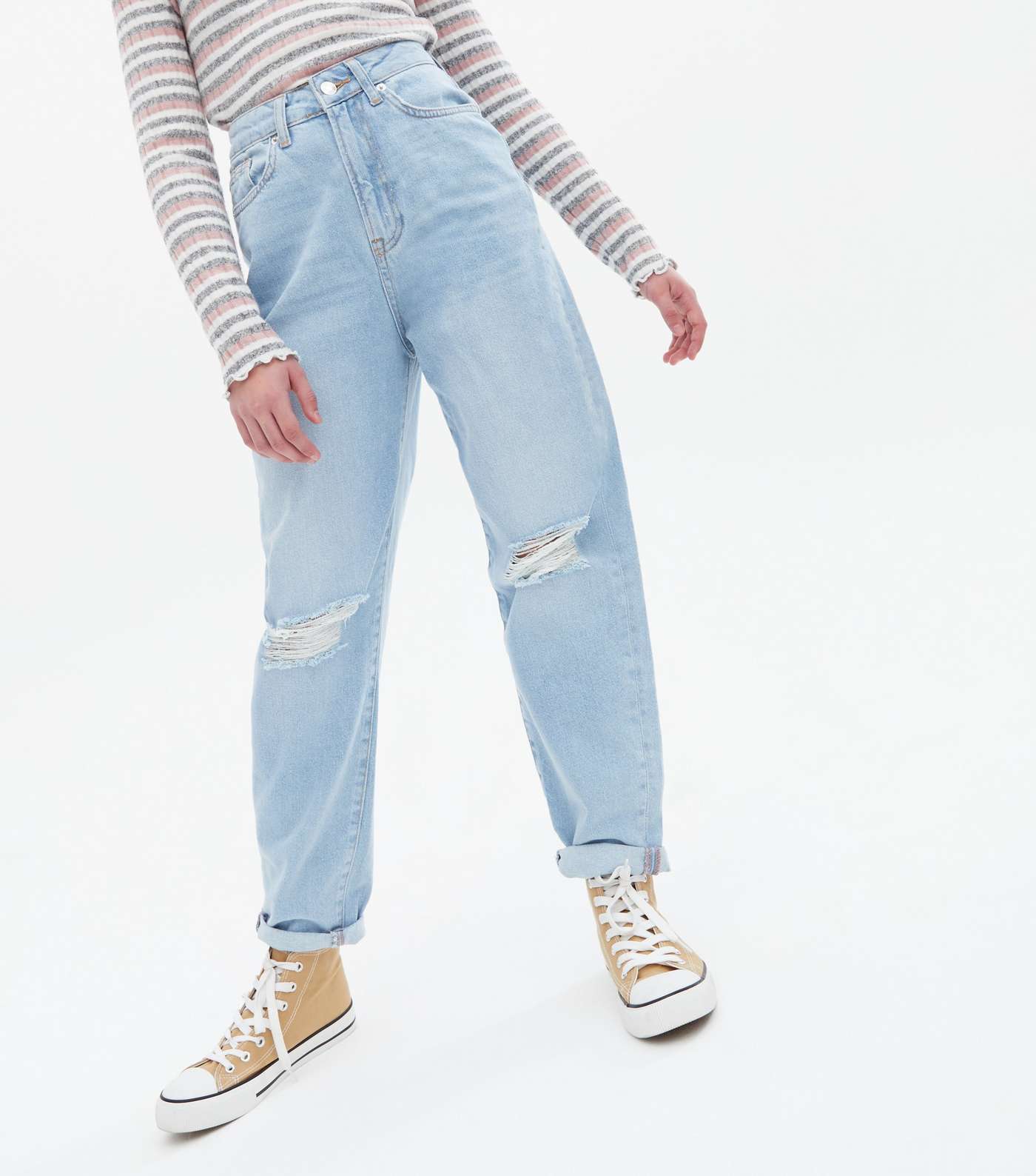 Girls Pale Blue Ripped Knee Oversized Tori Mom Jeans Image 2