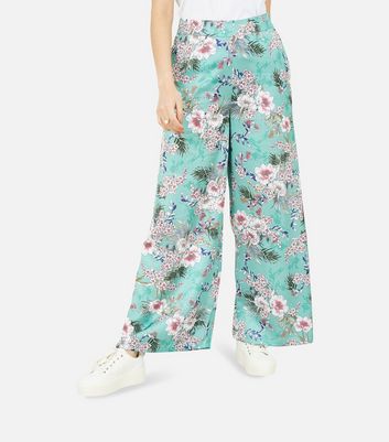 Click to view product details and reviews for Yumi Green Tropical Floral Wide Leg Trousers New Look.